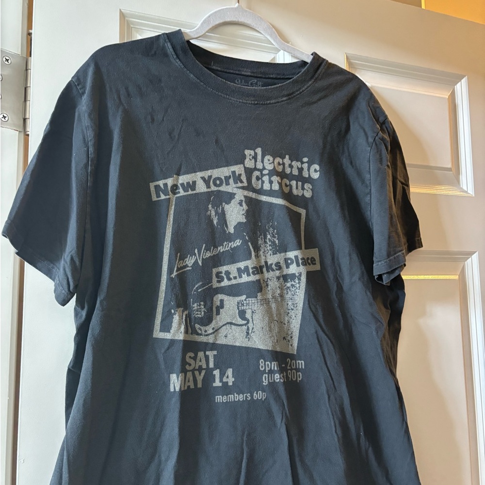 Vintage Graphic Black T-Shirt